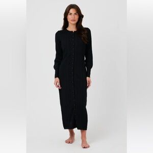 Chic Long Sleeve Black Maxi Dress